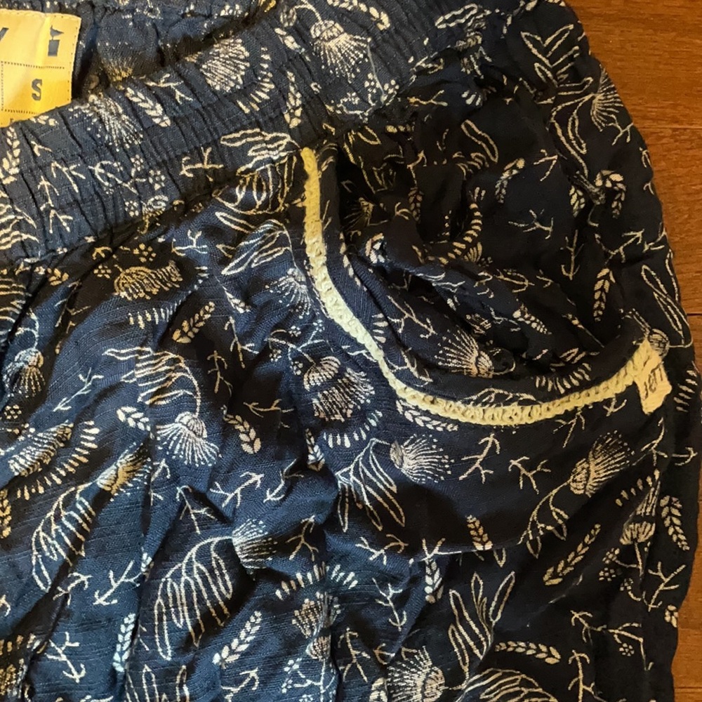 Fun pants - Picture 5 of 5